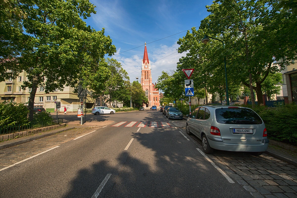 Straßenansicht Wien 