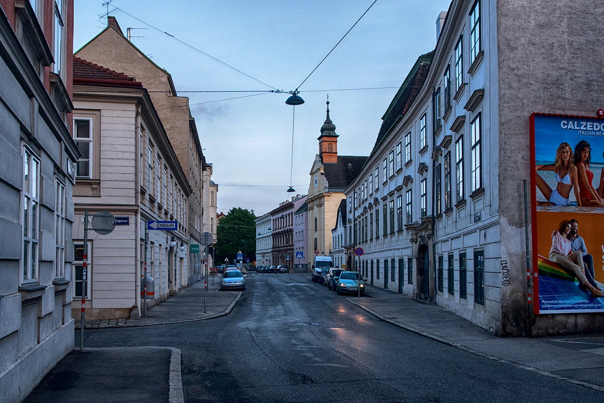 Straßenansicht Wien 