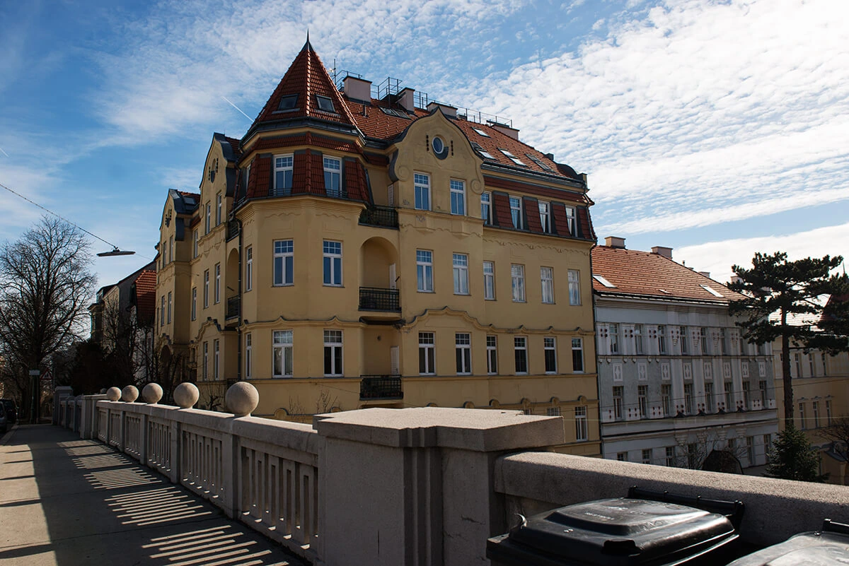 Straßenansicht Wien 