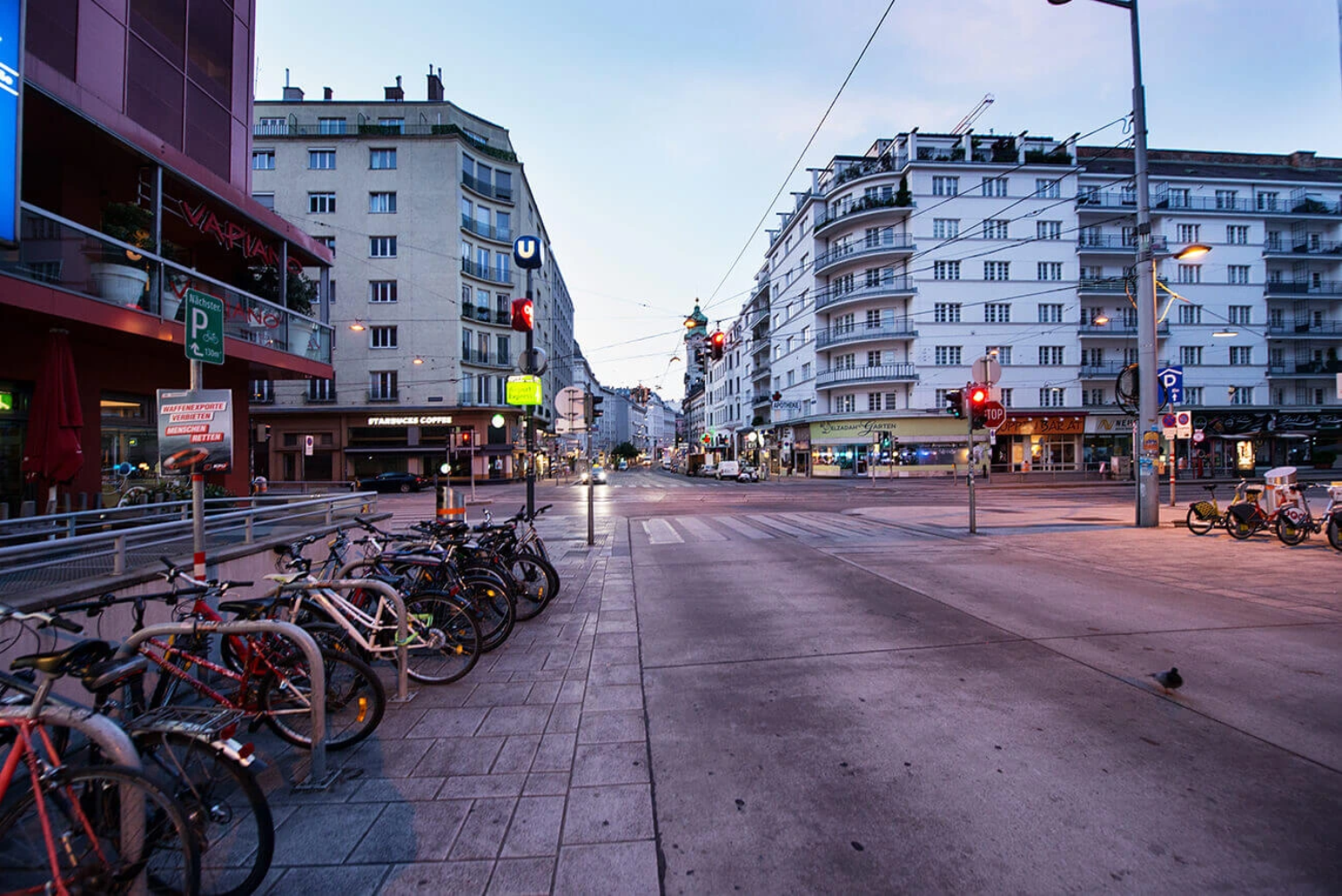 Straßenansicht Wien 