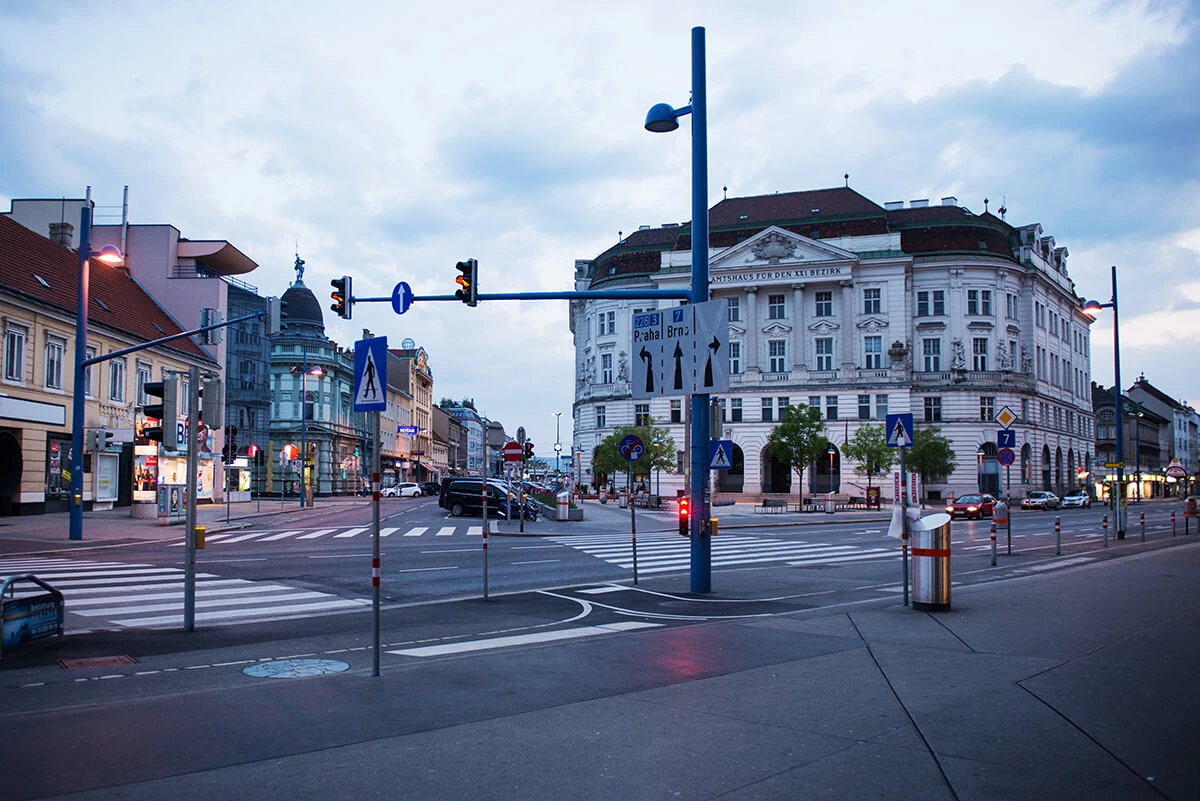 Straßenansicht Wien 