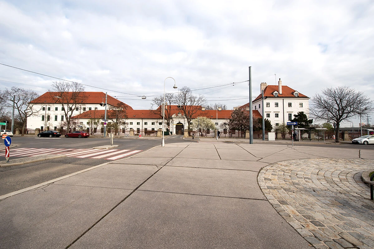 Straßenansicht Wien 