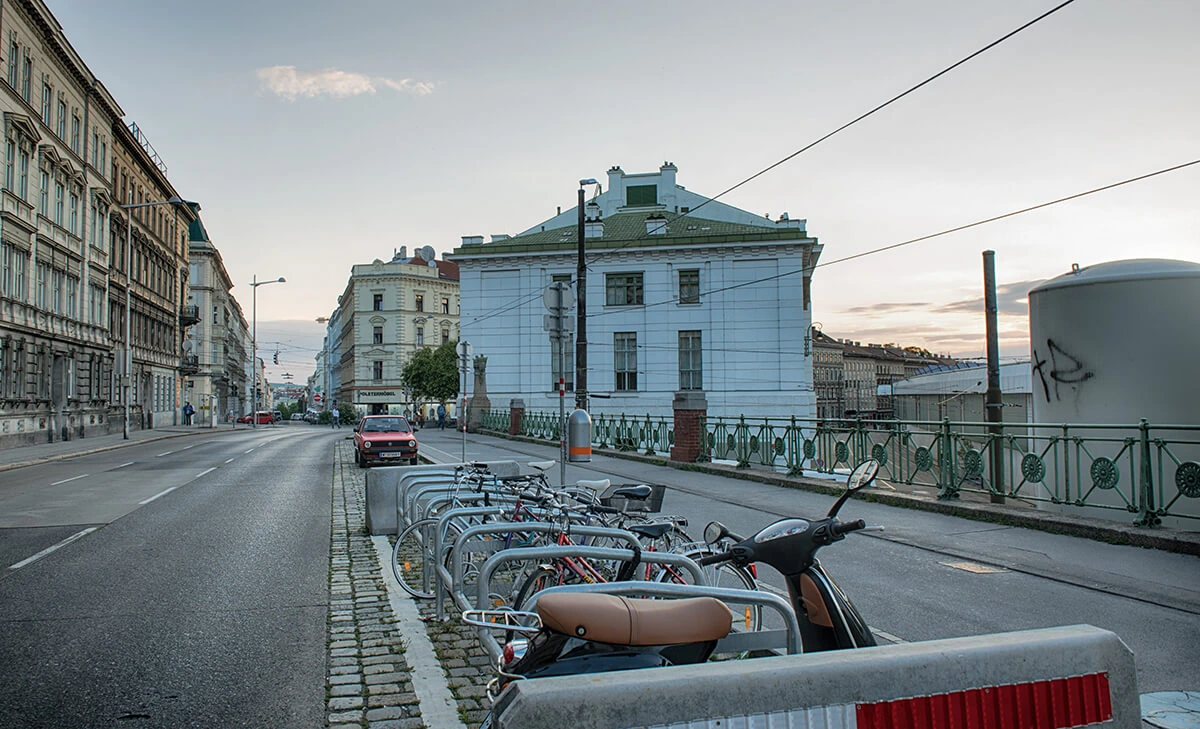 Straßenansicht Wien 