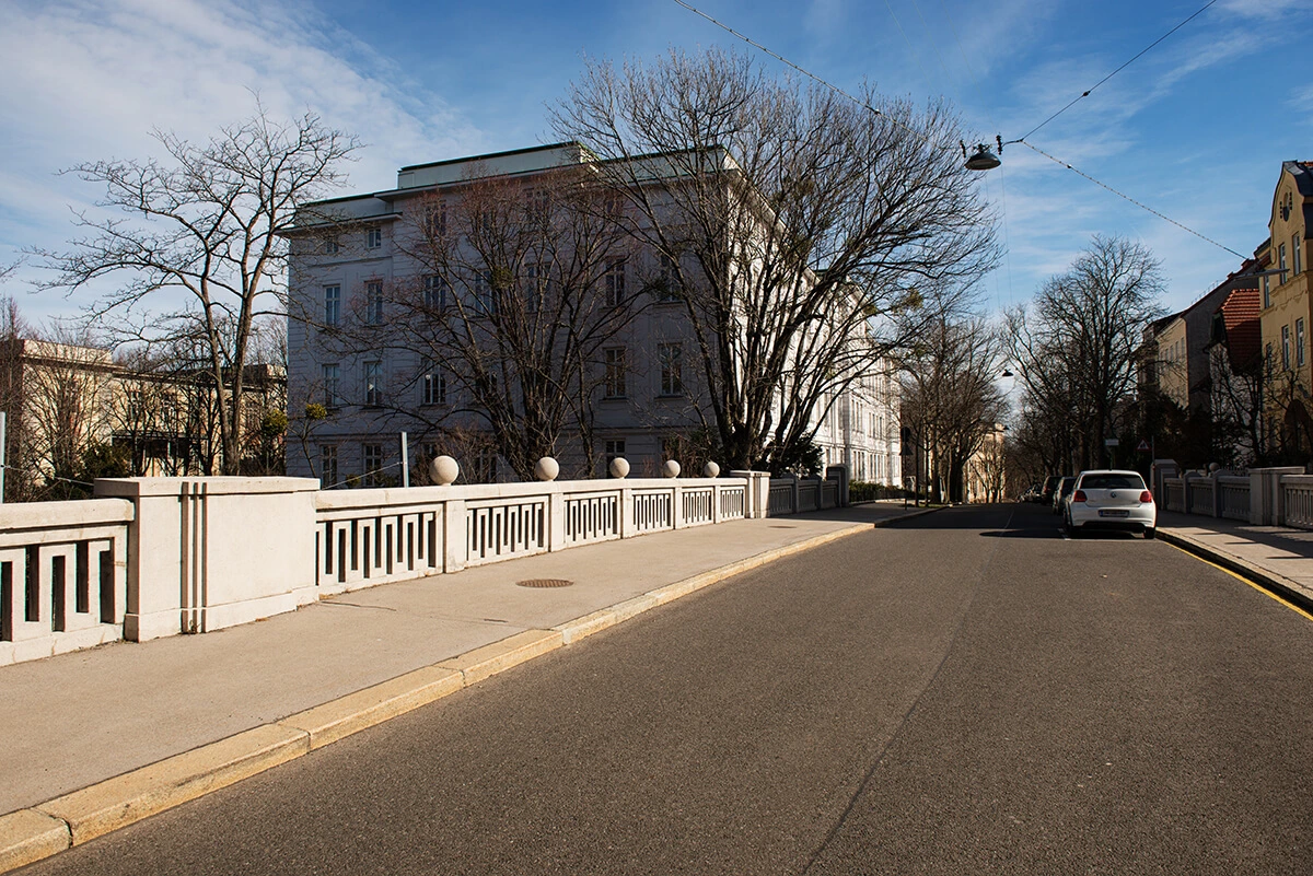 Straßenansicht Wien 