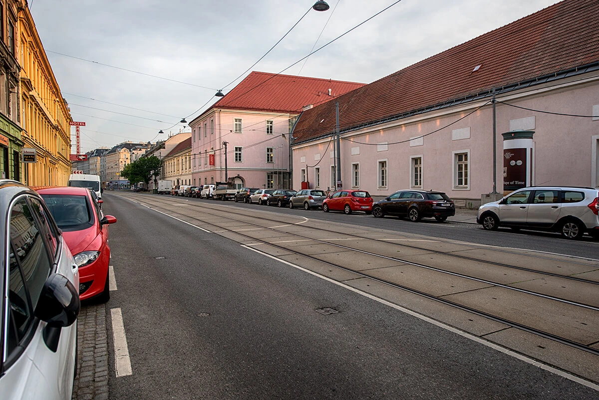 Straßenansicht Wien 