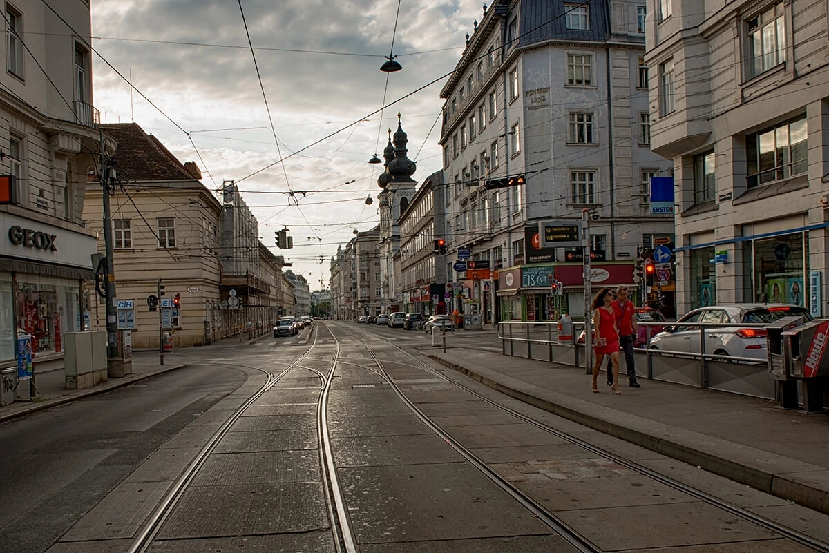 Straßenansicht Wien 