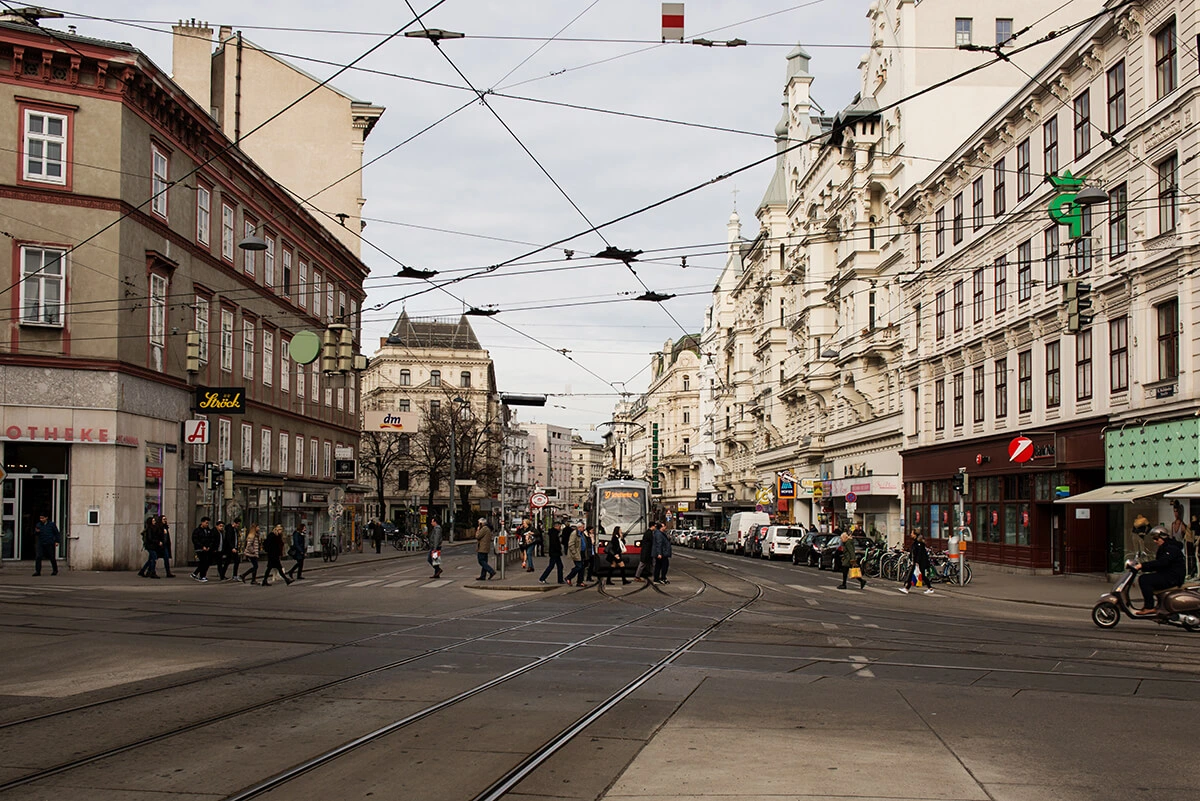 Straßenansicht Wien 